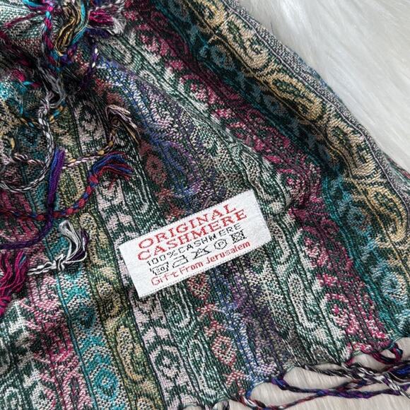 Jerusalem Green Paisley Cashmere Scarf - Picture 3 of 6